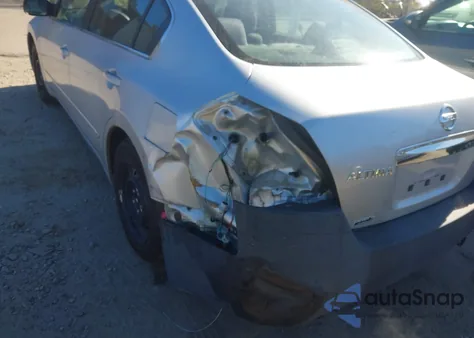 2012 Nissan Altima 2.5 S z USA, uszkodzony, nr VIN 1N4AL2AP4CC223024